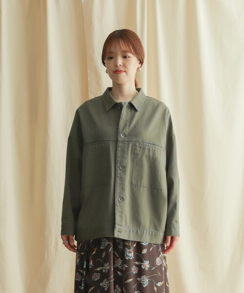 URBAN RESEARCH DOORS（アーバンリサーチドアーズ）の「コットンツイルドルマンジャケット（ジャケット/アウター・レディース・NATURAL/KHAKI・M）」の19枚目の写真