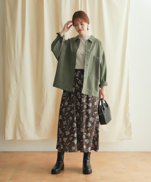 URBAN RESEARCH DOORS（アーバンリサーチドアーズ）の「コットンツイルドルマンジャケット（ジャケット/アウター・レディース・NATURAL/KHAKI・M）」の18枚目の写真