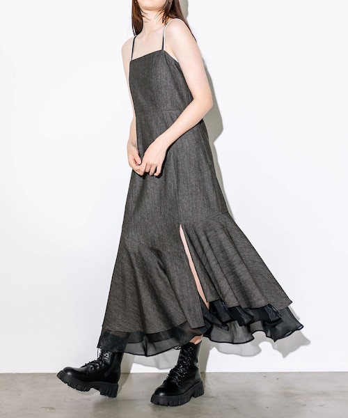 OLIVE des OLIVE(オリーブデオリーブ)の「【WEB限定】裾シフォンマーメイドキャミワンピース(ワンピース/ドレス・レディース・ライトグレー/チャコールグレー/ブラック・FREE)」の2枚目の写真