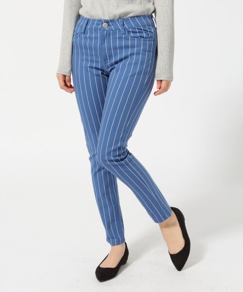 LOWRYS FARM(ローリーズファーム)の「ストライプ*ギンガムスキニーパンツ(パンツ・レディース・オフ×ストライプ/ブラック×ギンガム/ネイビー×ギンガム/ブルー×ストライプ/ネイビー×ストライプ・XS/S/M/L)」の4枚目の写真