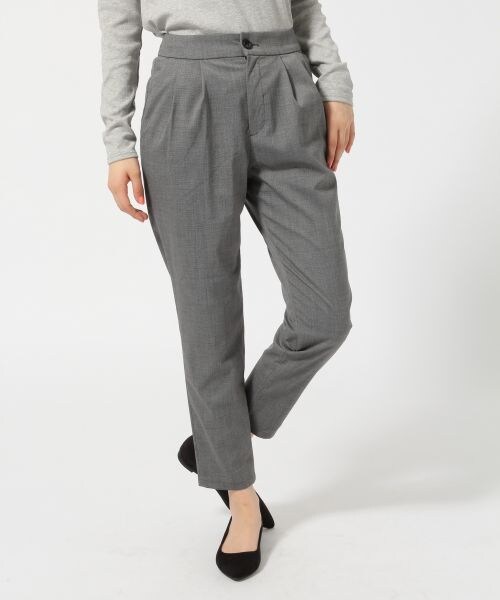 LOWRYS FARM（ローリーズファーム）の「イージテーパードパンツ（パンツ・レディース・ブラック/グレー/ネイビー・Ｆ）」の2枚目の写真