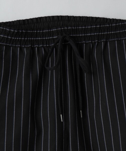 JEANASIS(ジーナシス)の「ウエストイージーテーパードパンツ(パンツ・レディース・ホワイトチェック/ブラック/グレーストライプ/ブラックストライプ・FREE)」の6枚目の写真