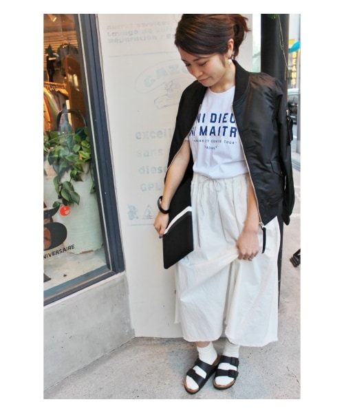 SLOBE IENA(スローブイエナ)の「《予約》ナイロンクロップドMA-1 ブルゾン(その他ブルゾン・レディース・ブラック/ホワイト/カーキ・36/38/40)」の11枚目の写真