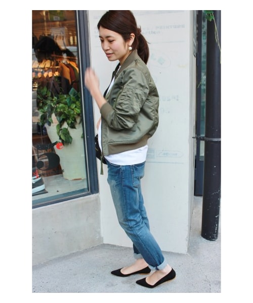 SLOBE IENA(スローブイエナ)の「《予約》ナイロンクロップドMA-1 ブルゾン(その他ブルゾン・レディース・ブラック/ホワイト/カーキ・36/38/40)」の22枚目の写真