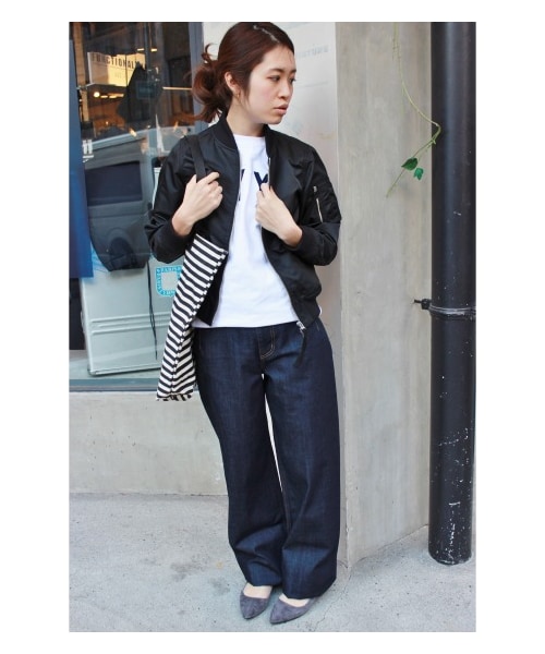 SLOBE IENA(スローブイエナ)の「《予約》ナイロンクロップドMA-1 ブルゾン(その他ブルゾン・レディース・ブラック/ホワイト/カーキ・36/38/40)」の13枚目の写真