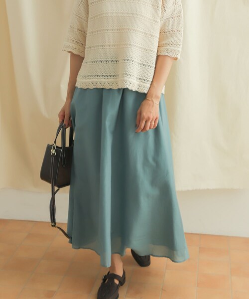 URBAN RESEARCH DOORS（アーバンリサーチドアーズ）の「コットンシルクロングスカート（スカート・レディース・D.MINT/BLACK/BROWN・M）」の6枚目の写真