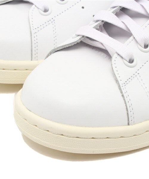 adidas(アディダス)の「adidas STAN SMITH(スニーカー・メンズ・ホワイト・26/28/27)」の5枚目の写真