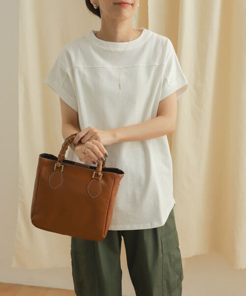 URBAN RESEARCH DOORS(アーバンリサーチドアーズ)の「フットボールロングカットソー(トップス・レディース・OFF WHITE/L/BEIGE/BLACK/Y/KHAKI・M)」の8枚目の写真