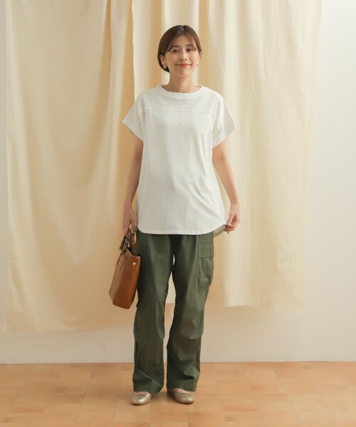 URBAN RESEARCH DOORS(アーバンリサーチドアーズ)の「フットボールロングカットソー(トップス・レディース・OFF WHITE/L/BEIGE/BLACK/Y/KHAKI・M)」の11枚目の写真