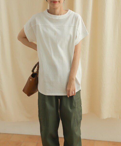 URBAN RESEARCH DOORS(アーバンリサーチドアーズ)の「フットボールロングカットソー(トップス・レディース・OFF WHITE/L/BEIGE/BLACK/Y/KHAKI・M)」の9枚目の写真