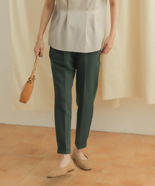 URBAN RESEARCH DOORS（アーバンリサーチドアーズ）の「ストレッチテーパードイージーパンツ（パンツ・レディース・GREEN/BLACK/NAVY・XS/S/M）」の6枚目の写真