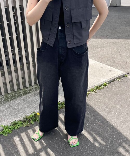 KBF（ケイビーエフ）の「BIGポケットデザインデニム（その他・レディース・BLACK/L.BLUE・34/36/38）」の2枚目の写真