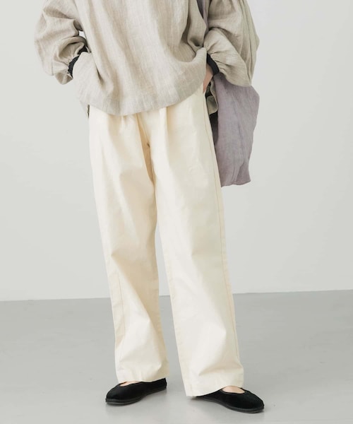 かぐれ(カグレ)の「コットンデニムイージーパンツ(パンツ・レディース・NATURAL/INDIGO・FREE)」の2枚目の写真