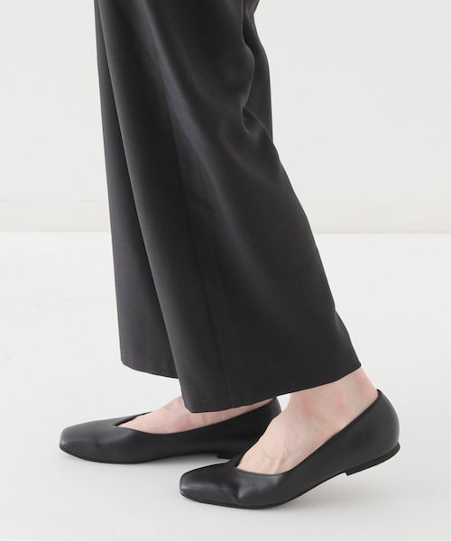 新品 LE TALON ルタロン スクエアVカットフラット 黒 22.5 LE TALON