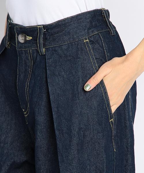 DOUBLE NAME（ダブルネーム）の「タック入りワイドパンツ（パンツ・レディース・グレー/オフシロ/柄A・FREE）」の6枚目の写真