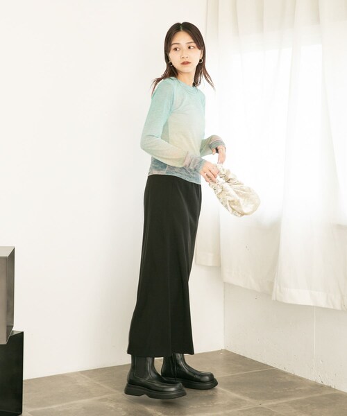 KBF（ケイビーエフ）の「グラフィックプリントカットソー（トップス・レディース・SUNSET/FLOWER/SPLASH・one）」の14枚目の写真