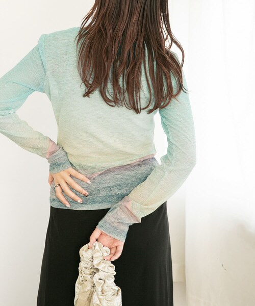 KBF（ケイビーエフ）の「グラフィックプリントカットソー（トップス・レディース・SUNSET/FLOWER/SPLASH・one）」の10枚目の写真