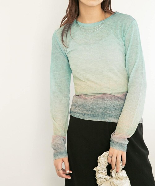 KBF（ケイビーエフ）の「グラフィックプリントカットソー（トップス・レディース・SUNSET/FLOWER/SPLASH・one）」の12枚目の写真