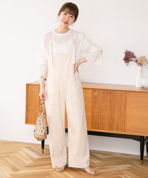 URBAN RESEARCH Sonny Label（アーバンリサーチサニーレーベル）の「2WAYスカラップコットンレースブラウス（トップス・レディース・オフ/ブラック/サックスブルー・FREE）」の19枚目の写真