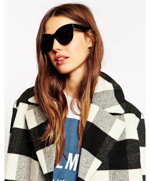 asos（エイソス）の「ASOS Chunky Cat Eye Sunglasses（サングラス・レディース・black・One Size）」の2枚目の写真
