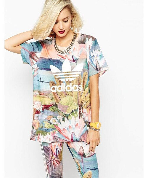 adidas（アディダス）の「Adidas Originals X Farm T-Shirt In Lily（Tシャツ・カットソー）」 - WEAR