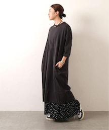 JOURNAL STANDARD LUXE（ジャーナルスタンダード　ラックス）の「《予約》クラシックテンジク スタンダードクルーネックワンピース（ワンピース/ドレス）」