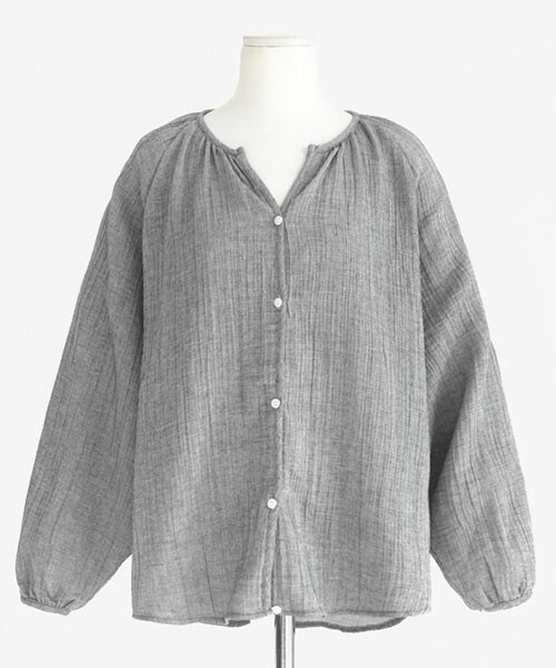 DHOLIC(ディーホリック)の「Vネックコットンブラウス(シャツ/ブラウス・レディース・アイボリー/グレー・free)」の2枚目の写真
