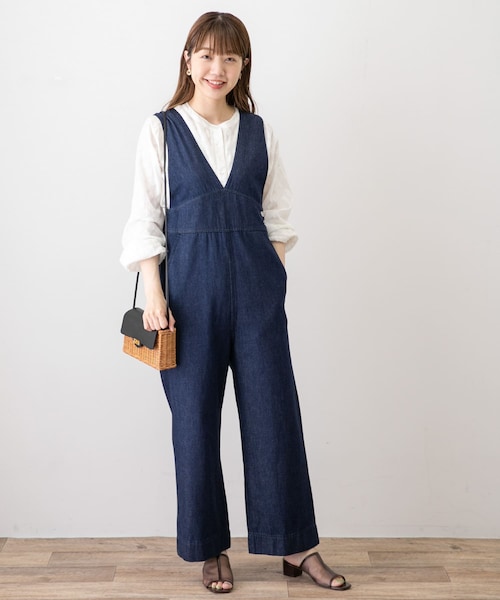 URBAN RESEARCH Sonny Label（アーバンリサーチサニーレーベル）の「ドビーエアリーコットンギャザーブラウス（トップス・レディース・オフ/ブラック/ブルーグレー・FREE）」の9枚目の写真