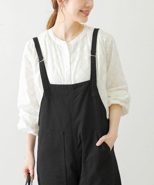 URBAN RESEARCH Sonny Label（アーバンリサーチサニーレーベル）の「ドビーエアリーコットンギャザーブラウス（トップス・レディース・オフ/ブラック/ブルーグレー・FREE）」の16枚目の写真