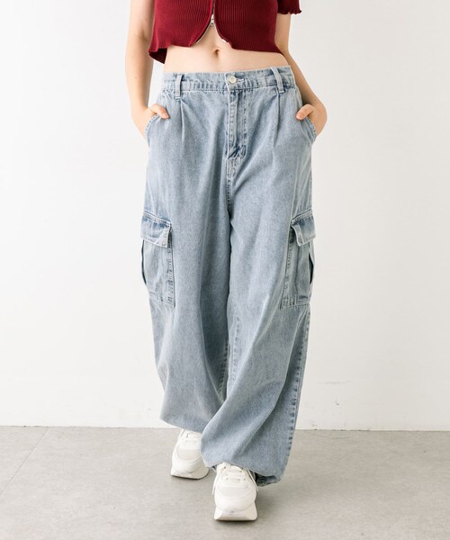 OLIVE des OLIVE（オリーブデオリーブ）の「デニムカーゴパンツ（カーゴパンツ・レディース・ピンク/ブルー/スミクロ・FREE）」の3枚目の写真