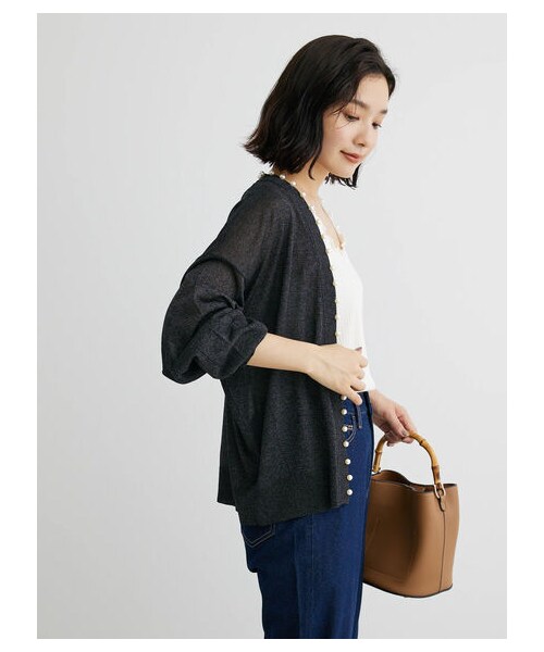 Green　Parks（グリーンパークス）の「・ELENCARE DUEパールツキシアーカーディガン（トップス・グレー/ブラック/ボルドー/ライトベージュ/ブラウン・F）」の14枚目の写真