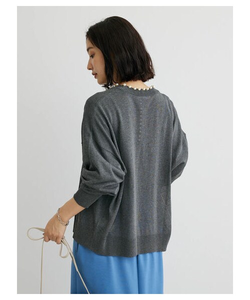 Green　Parks（グリーンパークス）の「・ELENCARE DUEパールツキシアーカーディガン（トップス・グレー/ブラック/ボルドー/ライトベージュ/ブラウン・F）」の7枚目の写真