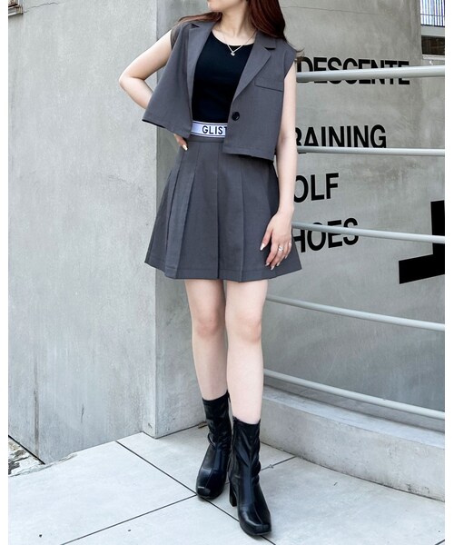 INGNI（イング）の「【秋の新作】【着用動画あり】サイドベルトプリーツ／スカパン(セットアップ対応)（スカート・レディース・ｸﾞﾚｰ/ｸﾛ/ﾌﾞﾗｳﾝ/ﾁｪｯｸ・F）」の7枚目の写真