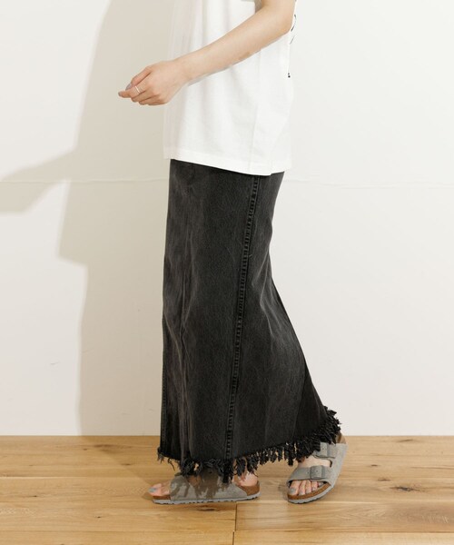 77circa(ナナナナサーカ)の「77circa long denim skirt 26(スカート・レディース・black1/black2/blue1/blue2・26)」の14枚目の写真