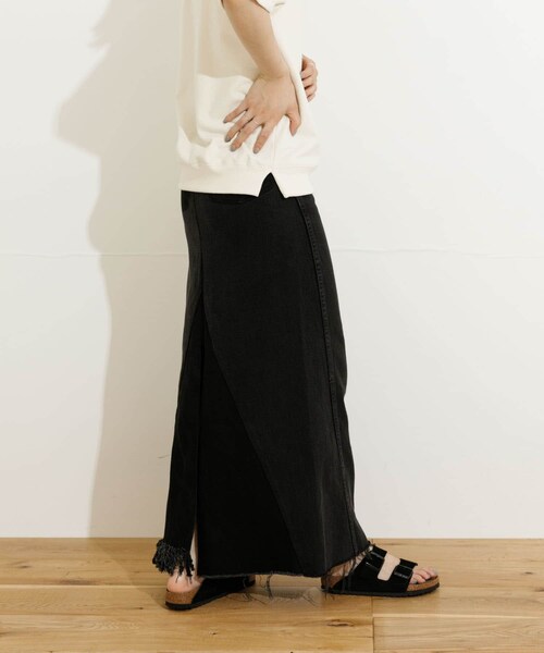 77circa(ナナナナサーカ)の「77circa long denim skirt 28(スカート・レディース・black1/black2/blue1/blue2・28)」の5枚目の写真