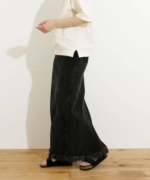 77circa(ナナナナサーカ)の「77circa long denim skirt 28(スカート・レディース・black1/black2/blue1/blue2・28)」の4枚目の写真
