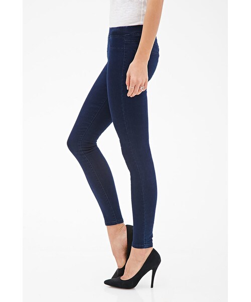 FOREVER 21（フォーエバー トゥエンティーワン）の「FOREVER 21 Dark Wash Jeggings（デニムパンツ・レディース・Black/Indigo・Medium/X-Small/Small/Large）」の2枚目の写真