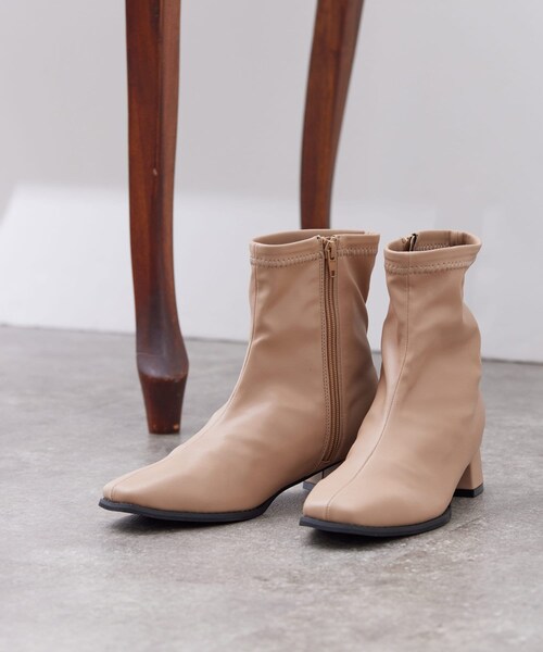 Chez toi（シェトワ）の「ストレッチショートブーツ（ブーツ・レディース・アイボリー/ベージュ/ブラック・S/M/L）」の3枚目の写真