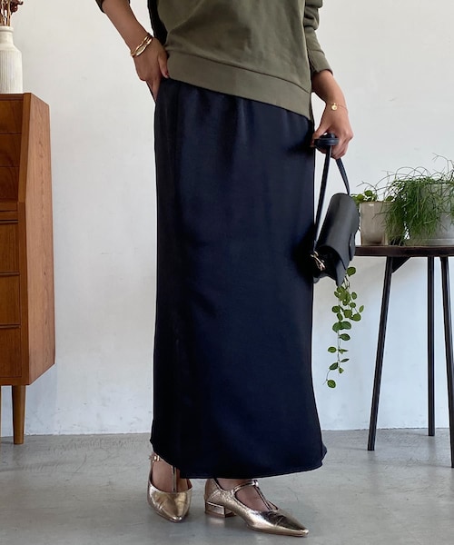 un dix cors（アンディコール）の「《予約》サテンマーメイドスカート（スカート・レディース・ピンク/ライトグレー/ブラック・L/F）」の2枚目の写真