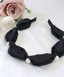 TITTY&CO.（ティティーアンドコー）の「【titty&Co.PETIT by poyo】パール付きカチューシャ（アクセサリー・レディース）」