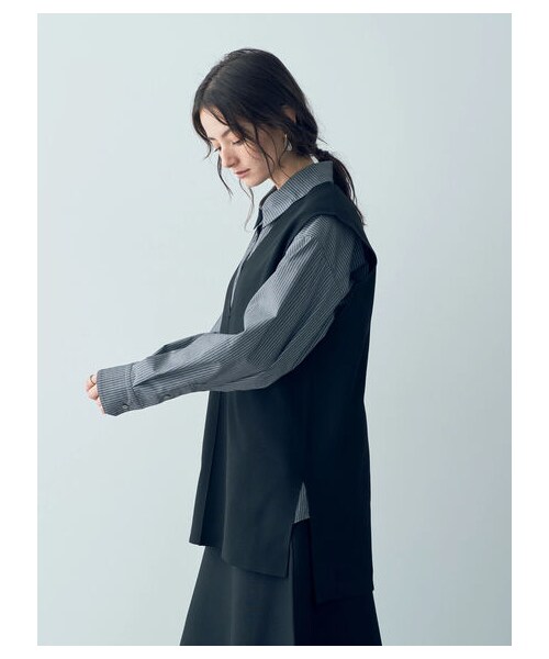 YECCA VECCA(イェッカヴェッカ)の「Vネックニットベスト(トップス・ブラック/キャメル/バーガンディー・F)」の20枚目の写真