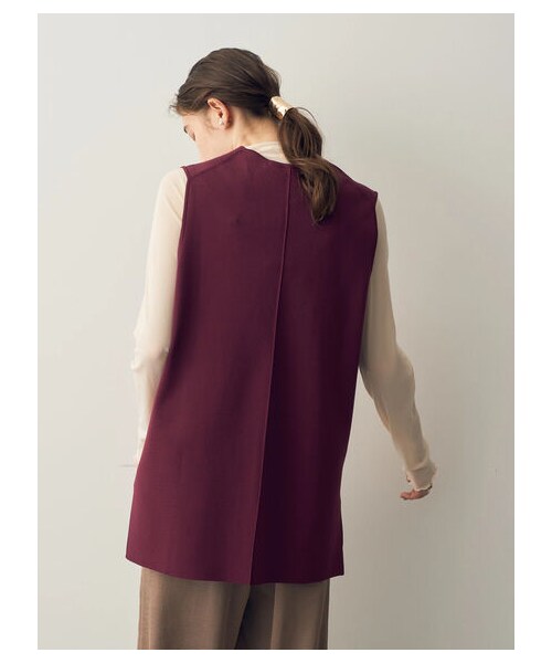 YECCA VECCA(イェッカヴェッカ)の「Vネックニットベスト(トップス・ブラック/キャメル/バーガンディー・F)」の10枚目の写真