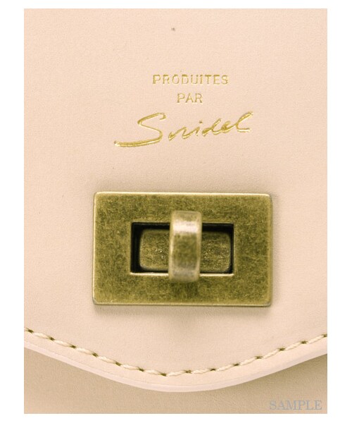 SNIDEL(スナイデル)の「スクエアミニバックパック(リュック・レディース・WHT/BEG/BLK・F)」の6枚目の写真