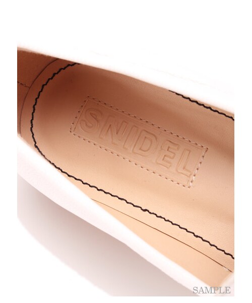 SNIDEL（スナイデル）の「シンプルローファー（フラットシューズ・レディース・WHT/BRW/BLK・S/M/L）」の9枚目の写真