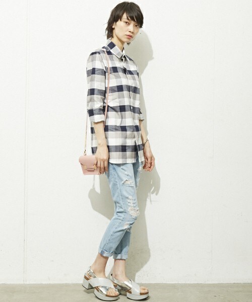 Sophie Hulme（ソフィーヒュルム）の「SOPHIE  HULME ナノエンベロープショルダーバック（ショルダーバッグ・レディース・ブラック/ライトピンク/エンジ・FREE）」の18枚目の写真