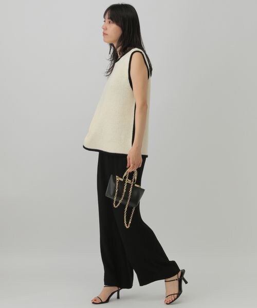 Chaos(カオス)の「コココットンノースリーブニット(トップス・オフホワイト05/ブラック09・FREE)」の4枚目の写真