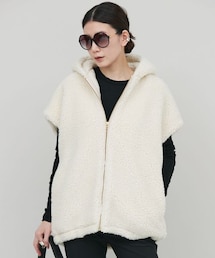 Curensology（カレンソロジー）の「ボアフーディーベスト（）」 - WEAR