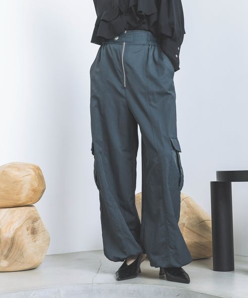ジーナシス　ハイウエストフロントZIPカーゴパンツ JEANASIS（ジーナシス）の「ハイウエストフロントZIPカーゴ