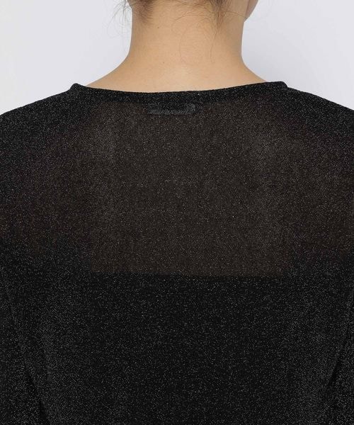 LOWRYS FARM（ローリーズファーム）の「ラメクルーロングスリーブ（トップス・アイボリー08/ブラック09/シルバー12/ブルー85・FREE）」の17枚目の写真