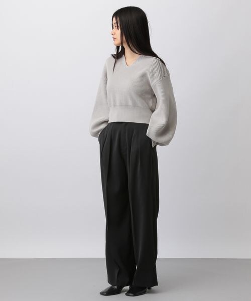 A part by(アパートバイ)の「インタックストレートパンツ/WEB先行予約(パンツ・レディース・ブラック 09/ベージュ 53・S/M)」の5枚目の写真